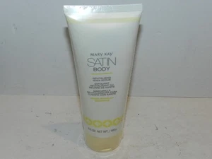 NEW SEALED Mary Kay Satin Body REVITALIZING SHEA SCRUB Fresh Waterlily 6.5oz - Picture 1 of 1