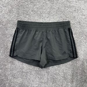 Adidas Shorts Womens Medium Gray Pacer 3 Stripes Woven Athletic 3” Inseam HN0420