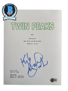 KYLE MACLACHLAN SIGNED AUTOGRAPHED TWIN PEAKS 8.5X11 SCRIPT COVER BECKETT COA-A - Picture 1 of 4