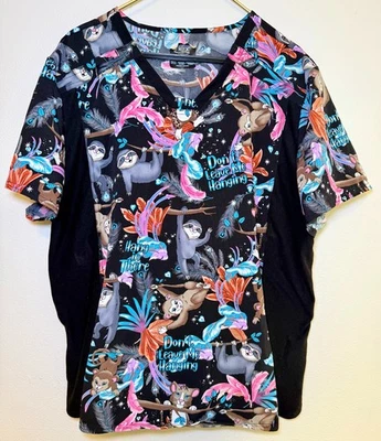Cherokee iFlex Scrub Top 3XL Sloth Print “Don’t Leave Me Hanging” Multicolor - Image 1 of 4