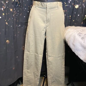 IZOD Khaki Pants 98% Cotton Boys Size 18 Regular Straight Leg Fit - Picture 1 of 13