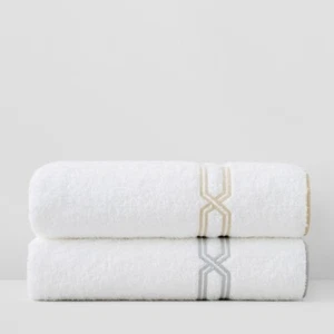 Matouk Fiorentina 13 x 13 Washcloth Linen Beige - Picture 1 of 7