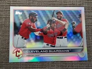2022 Topps Series 2 Rainbow Foil Parallel Cleveland Guardians Team Card #643