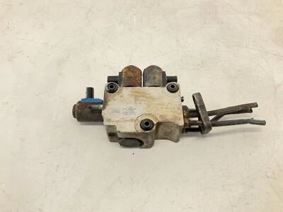 06-13 LAND ROVER Range Rover Sport Active Anti Roll Hydraulic Oil Valve OEM - Image 1 of 4