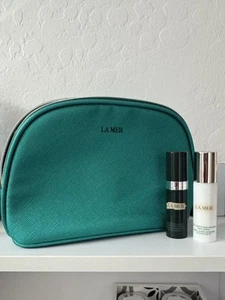 La Mer Gift Set The Hydrating Infusion Emulsion & Revitalizing Serum Dome Bag - Picture 1 of 3
