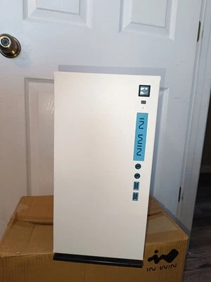 InWin 301 White Tower Case M-ATX and ITX Tempered Glass - Image 1 of 4