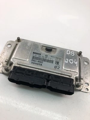 TOYOTA AYGO B1 Motorsteuergerät ECU 89661-0H022 0261208702 27188483 - Immagine 1 di 4