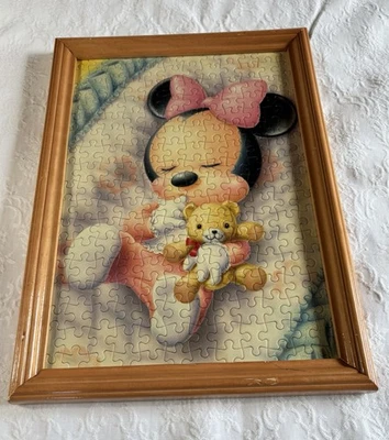 Головоломка Walt Disney Babies Minnie Mouse Sleeping With Teddy Bear 200 элементов - Изображение 1 из 4