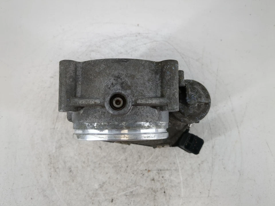 Cuerpo del acelerador BMW 328i Xdrive WXQ4A Foto 1 de 4