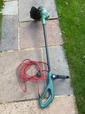 Bosch Easy Grass Cut 23 Grass trimmer Strimmer low use - Image 1 of 4
