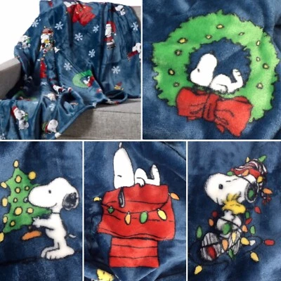 Peanuts Snoopy Christmas Lights Doghouse Throw Blanket Santa Snowflake Wreath - Image 1 of 4