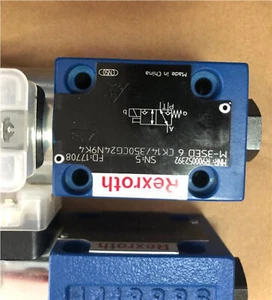 1PCS NEW Rexroth R900052392 M-3SED6CK14/350CG24N9K4 - Picture 1 of 3