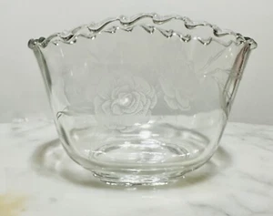 Pañal/jarrón/soporte de pañuelos alto ovalado fostoria camellia - Imagen 1 de 16