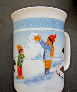 Villeroy & Boch Weihnachtstasse Germany 1997 Winterspaß Schlitten Schneemann basteln - Bild 1 von 7