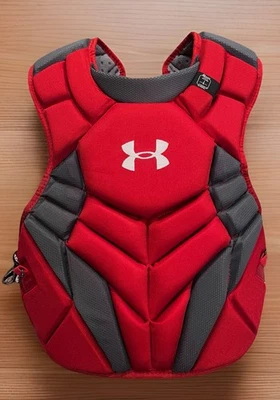 全新带标签 UNDER ARMOUR PRO 棒球 软球 成人 CHEST PROTECTOR 红色 NOCSAE 批准 — 第 1/3 张图片