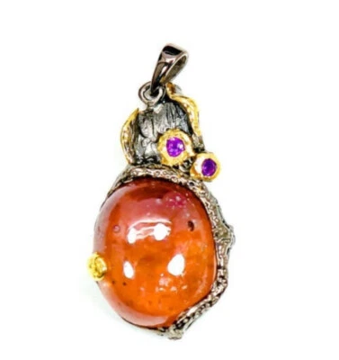 Colgante de plata de ley 925 con rubí natural Foto 1 de 2