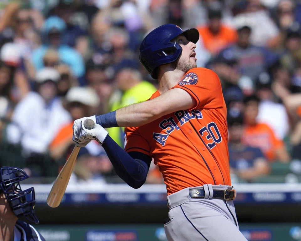 8x10 Photo KYLE TUCKER Houston Astros World Series Champion MVP All Star - Image 1 of 1