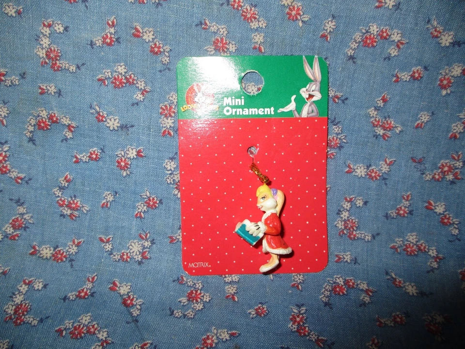 Looney Tunes RARE Matrix Wile E Coyote on Bomb 1998 Mini Christmas Ornament