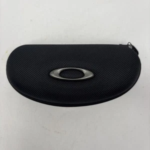 Custodia Oakley per occhiali da sole custodia rigida con cerniera - Foto 1 di 4