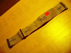 DELL Dimension 2400 /Optplex 170L P0971CD Rom Cable 40PIN  IDE 14 INCH - Picture 1 of 9