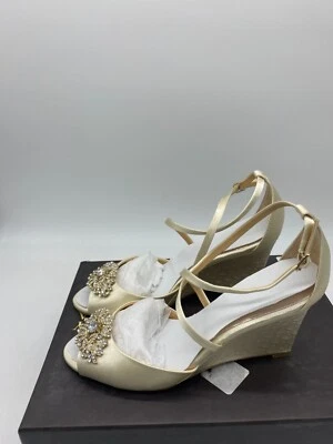 Badgley Mischka Abigail Ivory  Jeweled Strappy Wedges Heels Sandals Womens Sz 8M - Image 1 of 4