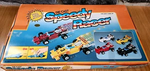 Vintage SPEEDY RACER - Die Cast Metal - Full SET- Pull Back Action Hong Kong - Picture 1 of 18