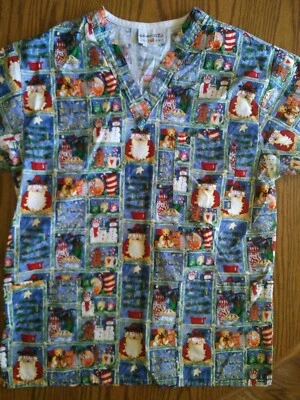 Blusa Médica Peaches Christmas Pequeña!! Usado en excelente estado!! Bastones de Santa/dulces/ Foto 1 de 4