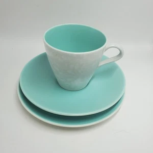Taza de café, platillo y plato para pasteles de té Poole Pottery azul y gris gaviota - Imagen 1 de 13