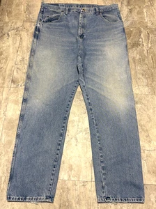 Mens Wrangler Blue Ridge Straight Leg Blue Denim Jeans Size 40X34 - Picture 1 of 6
