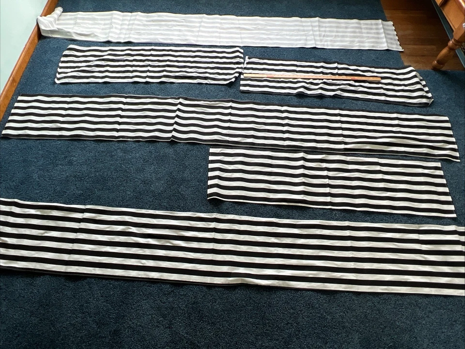 Paneles con dobladillo rayas negras/blancas 2 tamaños:: (3) 104”x13”, (3) 49”x13” algodón nítido Foto 1 de 4