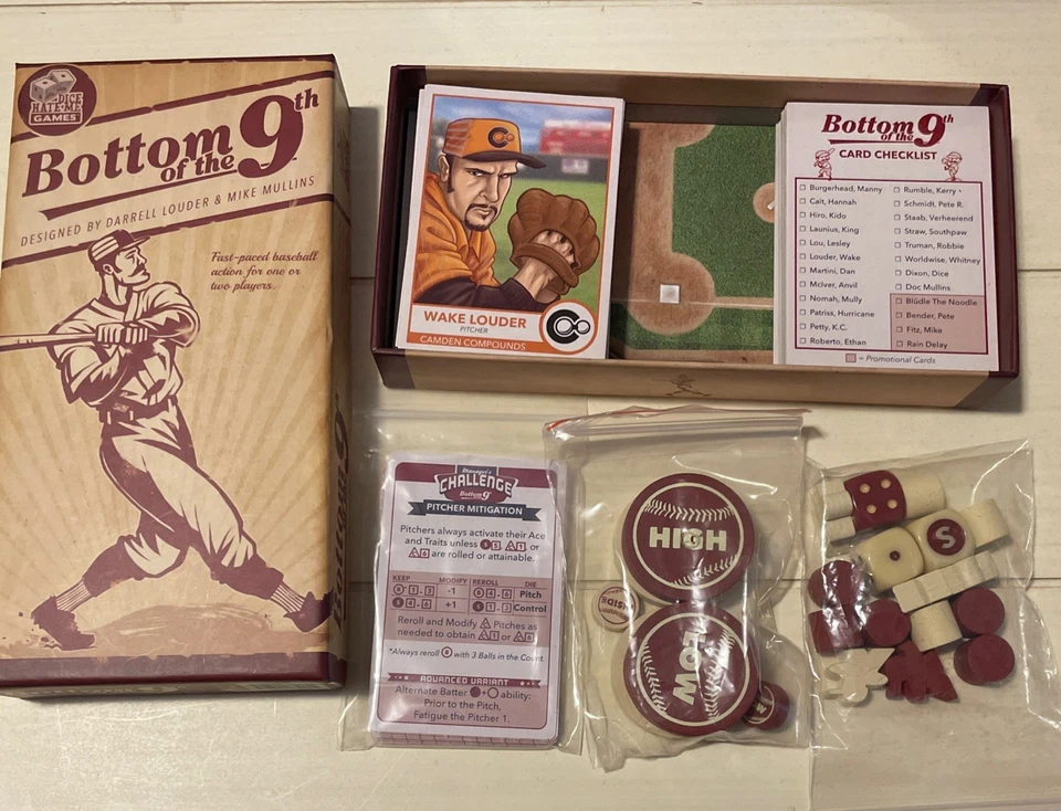 Juego de dados y cartas de béisbol deportivo Bottom Of The 9th juegos de mesa Hate Me Foto 1 de 1