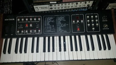 1984 SEQUENTIAL CIRCUITS SIX TRAK SYNTHESIZER - Image 1 of 4