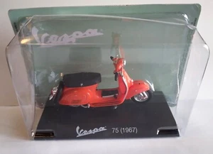 Die Cast Vespa 75 (1967) - Vespa Collection Scale 1/18 - Picture 1 of 1