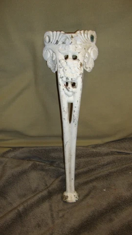 Vtg Metal Grapes Patio Coffee Table Replacement Leg Cover