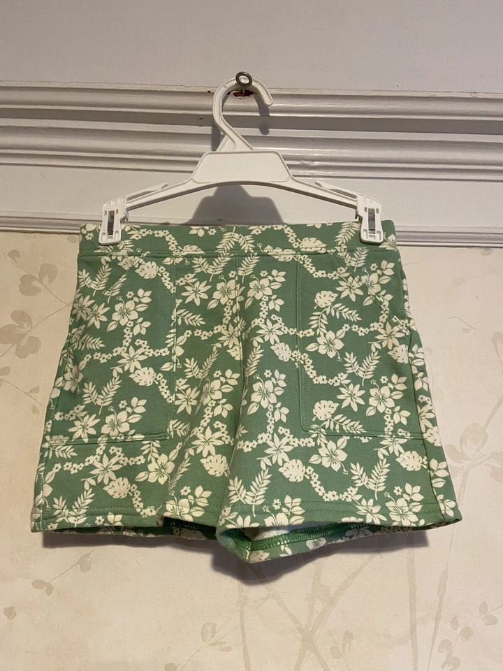 NWT Gymboree Girls Green Knit Shorts 6 - Image 1 of 3