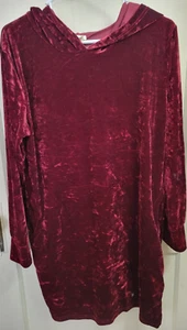 Abito donna Yelete rosso velluto con cappuccio manica lunga taglia large - Foto 1 di 3