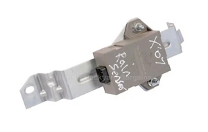 Jaguar X-Type 2001 - 10 Rain Sensor Module 1X43-17E694-AC or AD (261 545 1187) - Picture 1 of 9