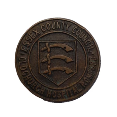 WW2 OLDCHURCH HOSPITAL ROMFORD ESSEX COUNTY COUNCIL NURSING BADGE - Image 1 of 2