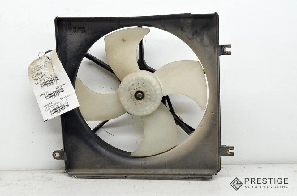 1994-1995 HONDA ACCORD RADIATOR COOLING FAN OEM - Image 1 of 3