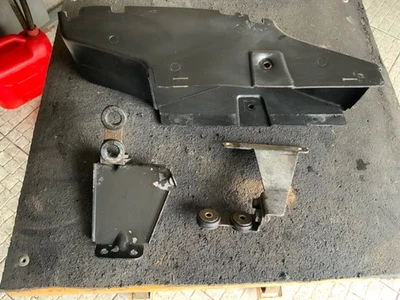 Porsche 968 944 oil cooler deflector and brackets supports - Image 1 of 2