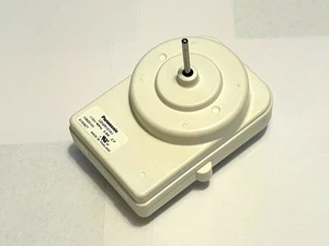PS400160 VIKING REFRIGERATOR CONDENSER FAN MOTOR - OEM - NEW IN BOX - Picture 1 of 4