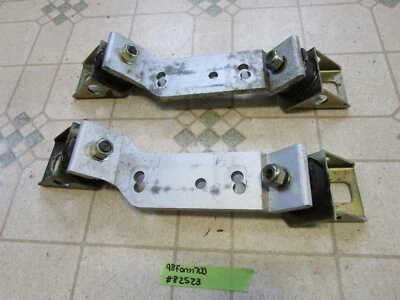 98 soportes de motor para moto de nieve Ski Doo Formula III 700 Foto 1 de 4