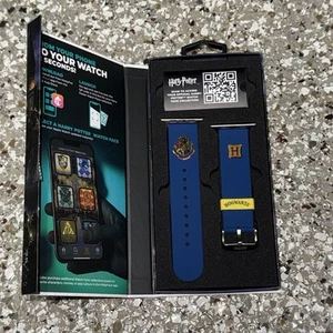Harry Potter Hogwarts Watch Band MobyFox for Apple Watch 38-45mm New Open Box - Picture 1 of 7