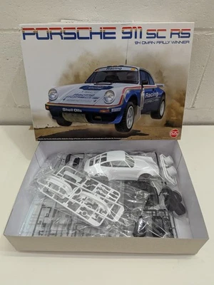 NUNU PN24011 Kit 1/24 Porsche 911 SC RS '84 OMAN RALLY WINNER - Immagine 1 di 4