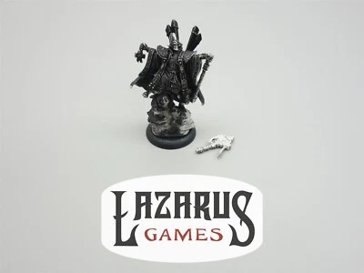 Privateer Press Warmachine Protectorate of Menoth: Hierarch Severius (metal) - Image 1 of 4