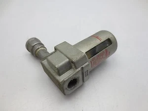 Regolatore di pressione SMC CON MANOMETRO AF30K-N03-Z - Foto 1 di 5