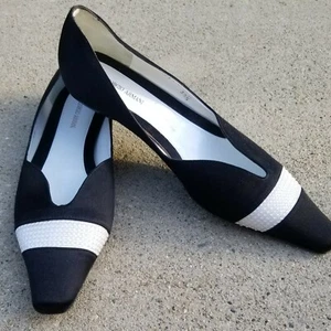 New GIORGIO ARMANI Black Satin Sculpted Flat with Clear Crystals Size 39 1/2 - Imagen 1 de 7
