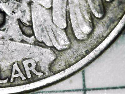 1946 WALKING LIBERTY HALF DOLLAR ~ REVERSE 'MISSING DESIGNER'S INITIALS' ERROR - Image 1 of 3