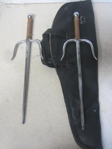 TOKYO TOKAIDO SAI MARTIAL ARTS NINJA WEAPON WITH BAG / CASE - Picture 1 of 21