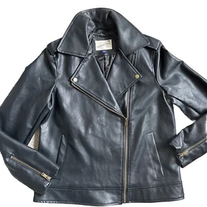 Universal Thread Women’s Small Black Faux Leather Motocycle Jacket - Picture 1 of 4